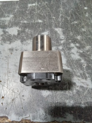 Unmarked Live Tool / Spindle — No Visible Make or Part Number (Ekstrom Carlson Repair)