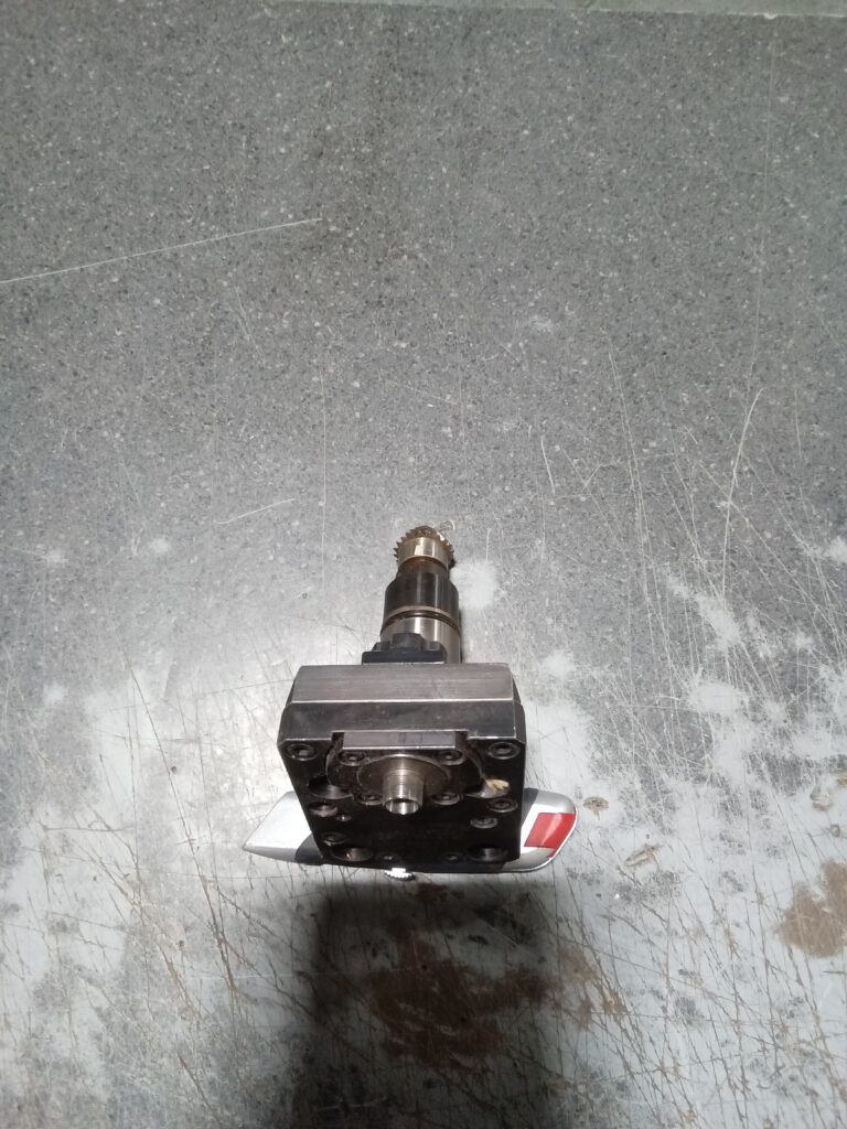 Unknown Live Tool / Spindle – No Visible Part Number